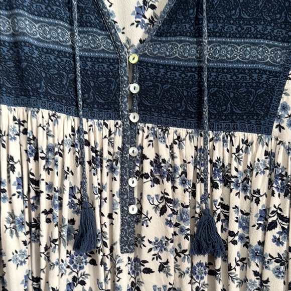 SPELL Elle Blue and White Floral Women's BOHO Dress - Picture 3 of 8